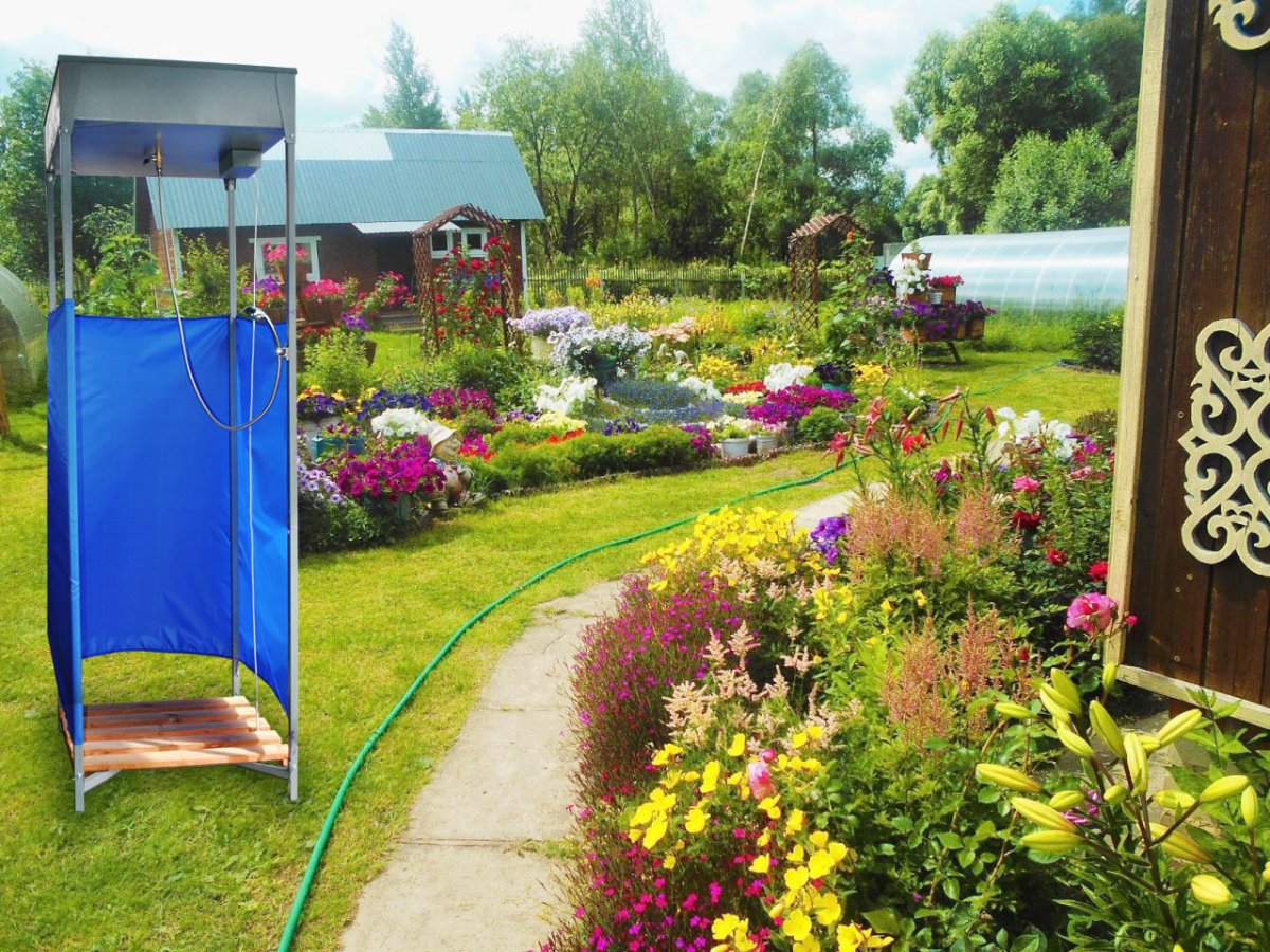 Летний душ внутри