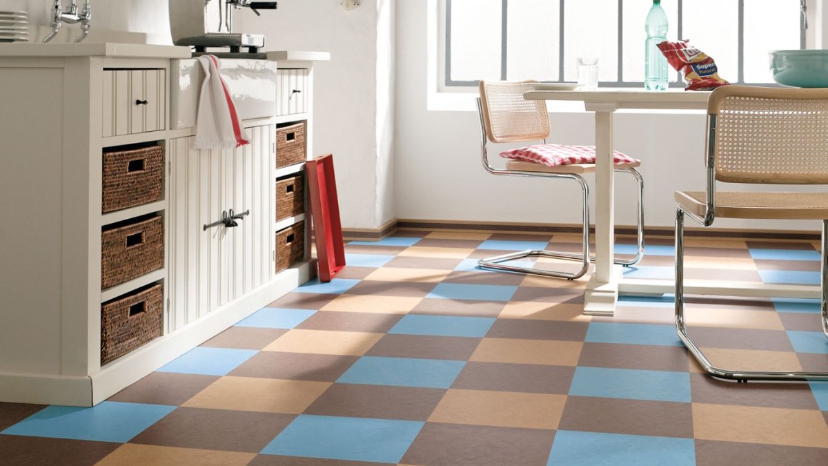 Ламинат в ванной