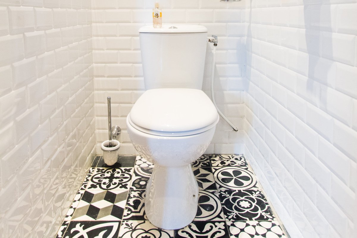 Панели для стен в туалете