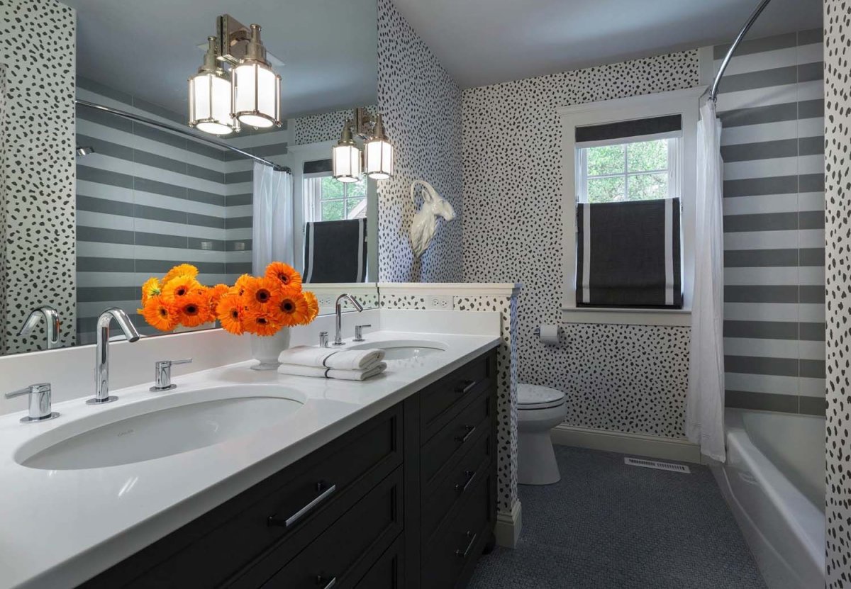 Ванная комната стена