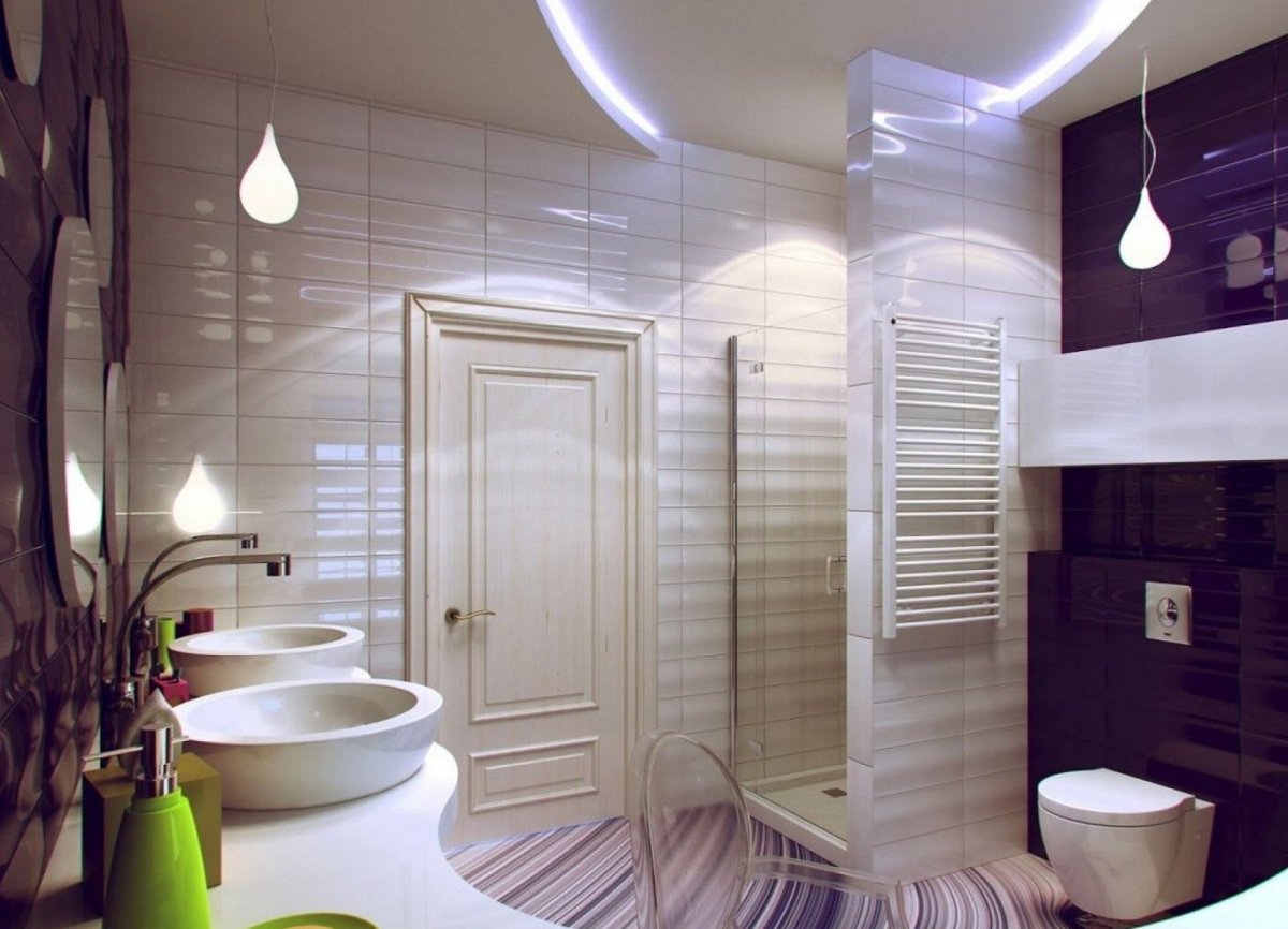 Освещение в небольшой ванной комнате