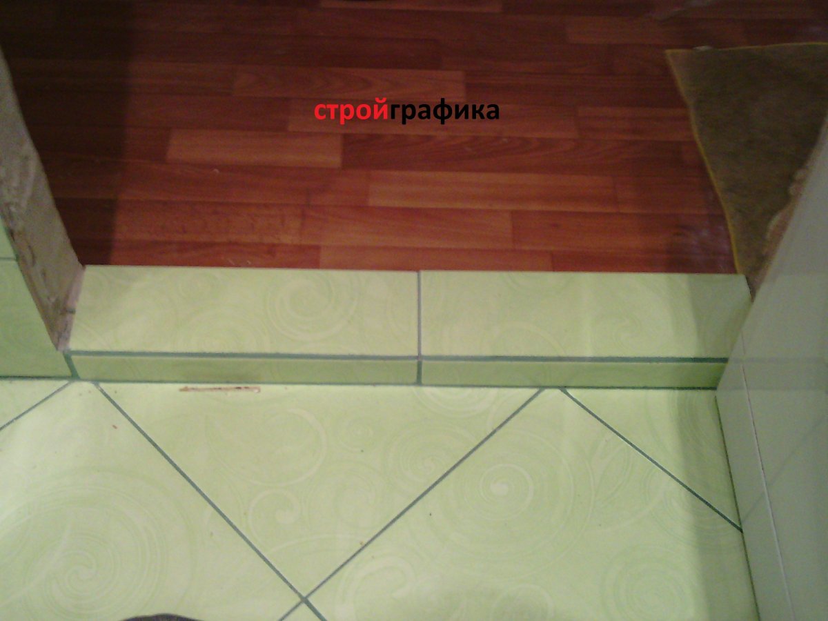 Порожек в ванную комнату из плитки