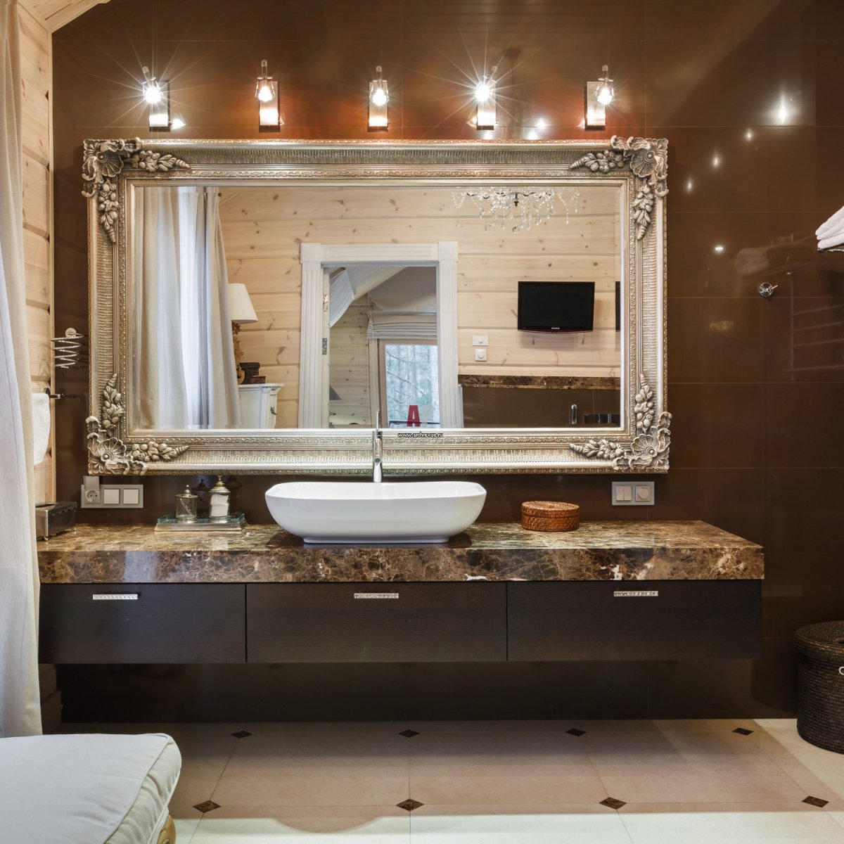 Шоколадная ванная комната