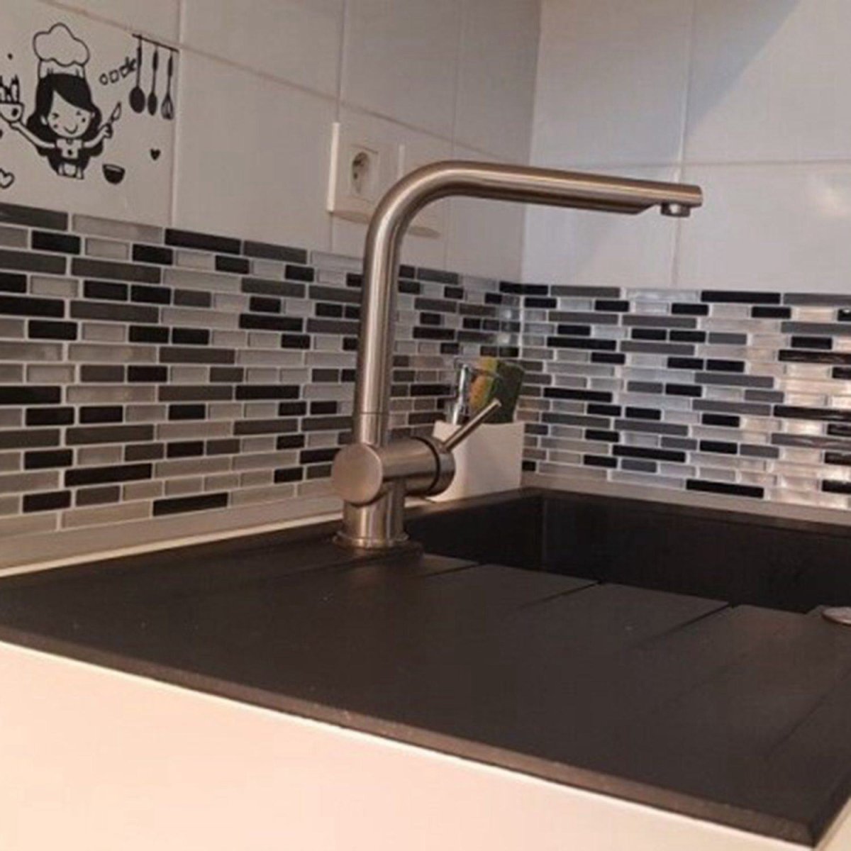 Виниловая мозаика плитка самоклеющаяся