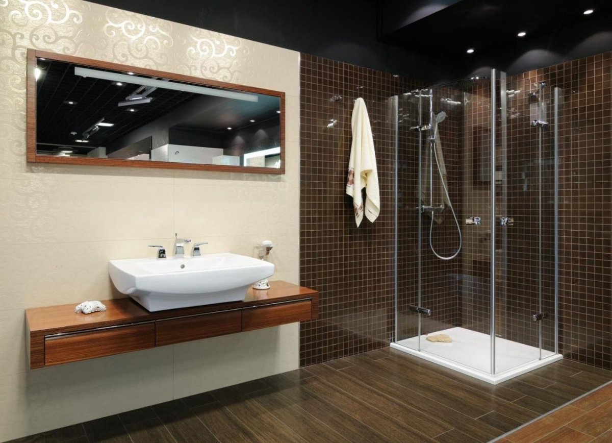 Модные душевые комнаты