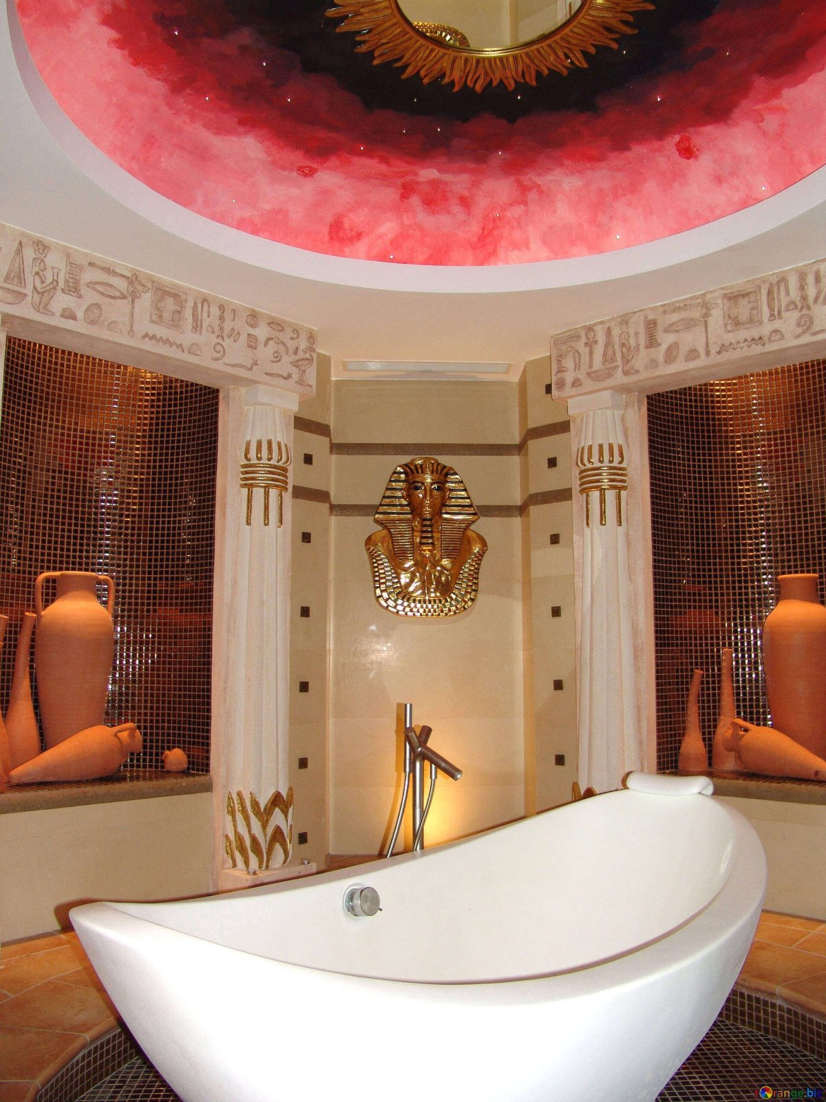 Ванная в египетском стиле