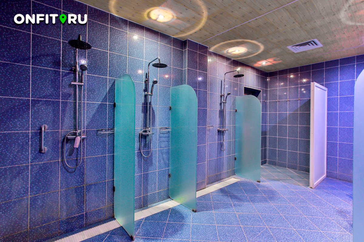Душевые в фитнес клубах