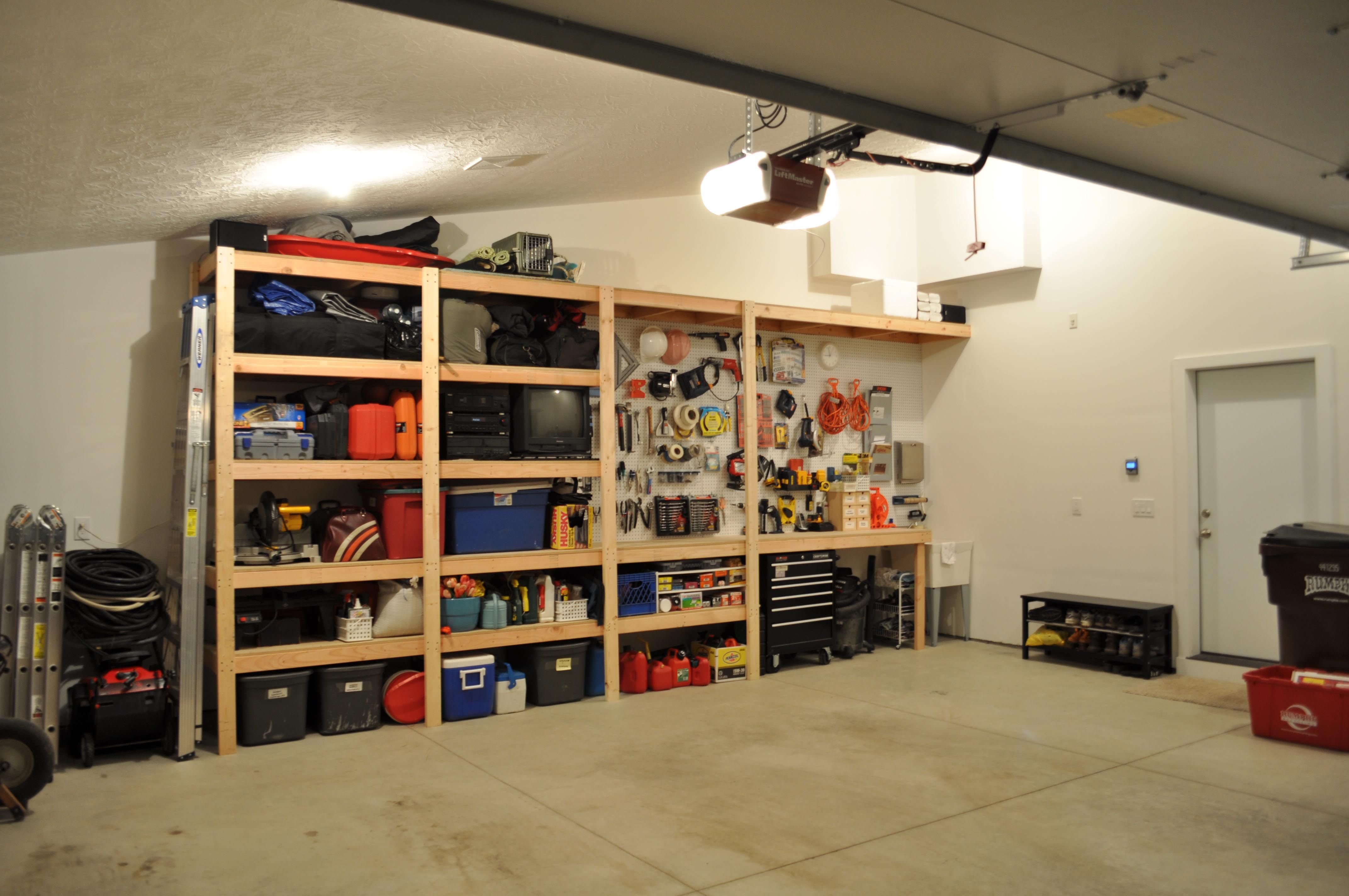 Как навести порядок в своем гараже