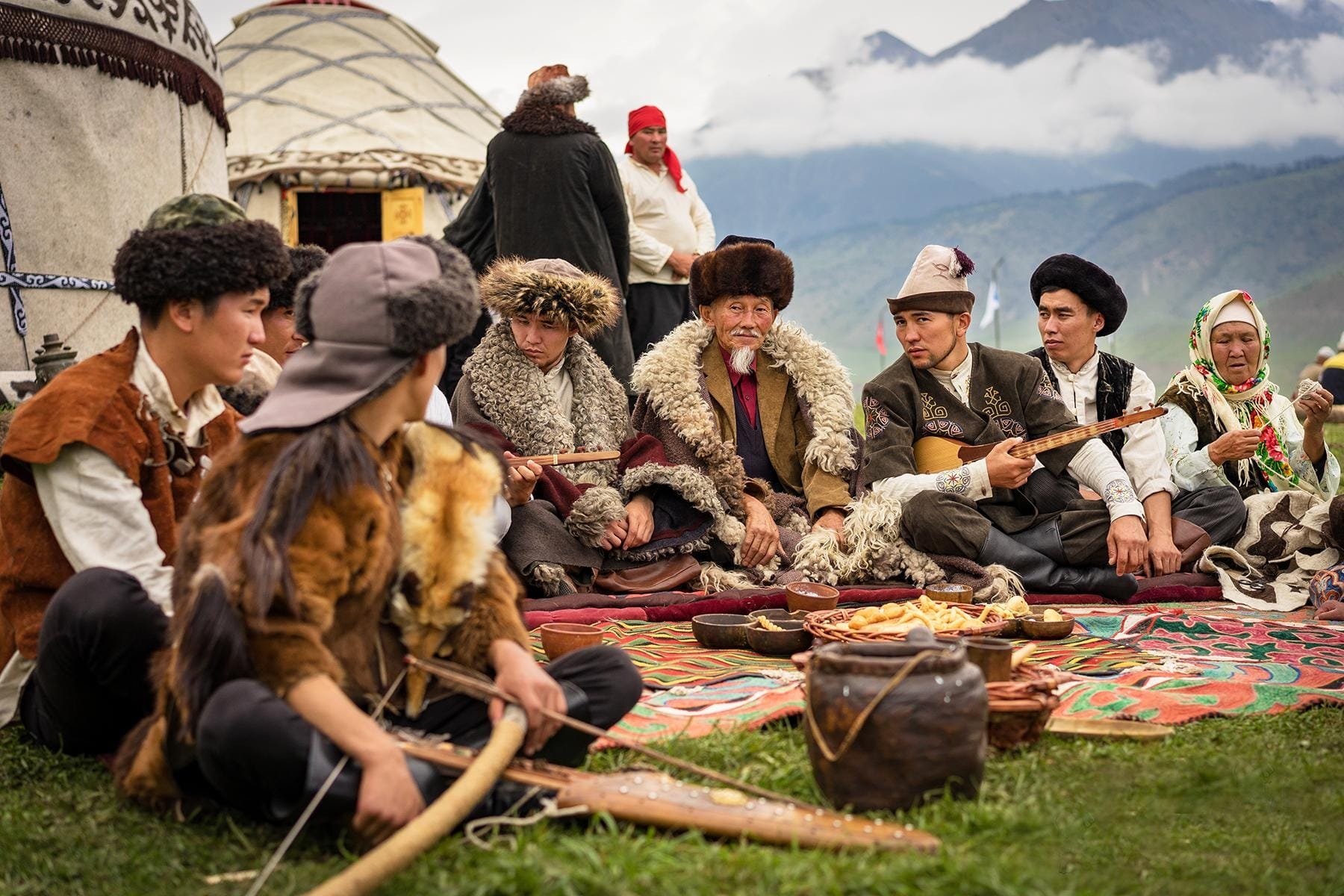 Большая игра в центральной азии. Казахи народ. Юрты алтайцев 19 век. Бечен Киргиз. Казахи кочевой народ.