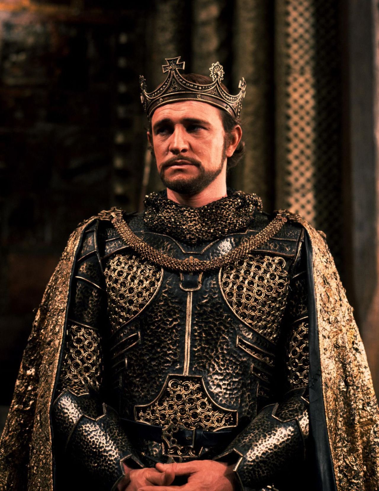Рыцарь царский. Эстетика короля Артура Камелот.