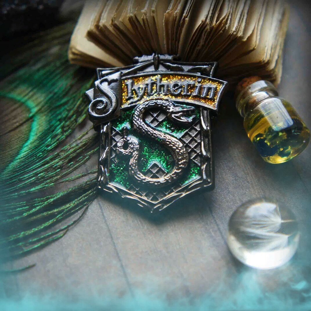 Значок 75мм 75 мм Slytherin