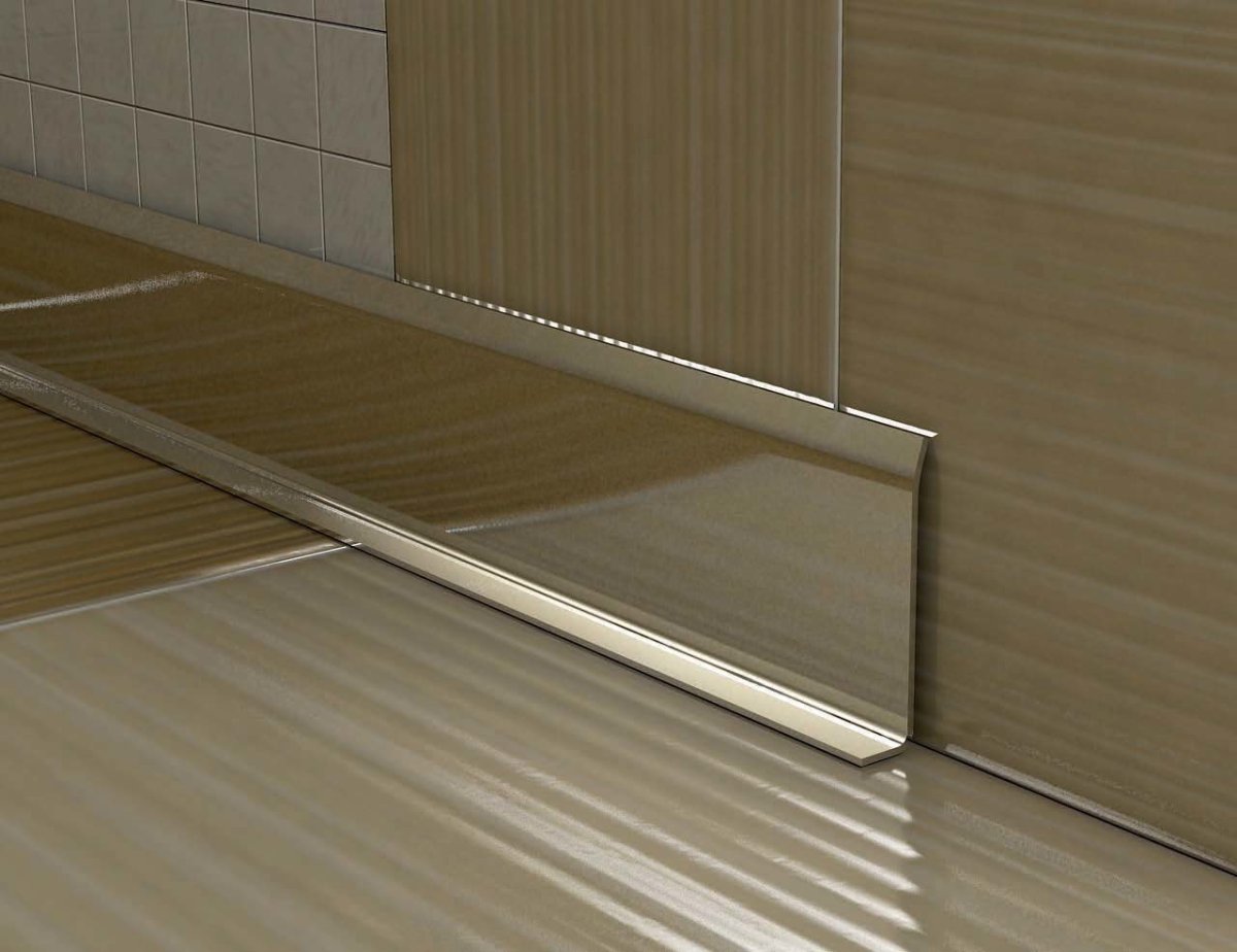 Плинтус напольный алюминиевый 100 l