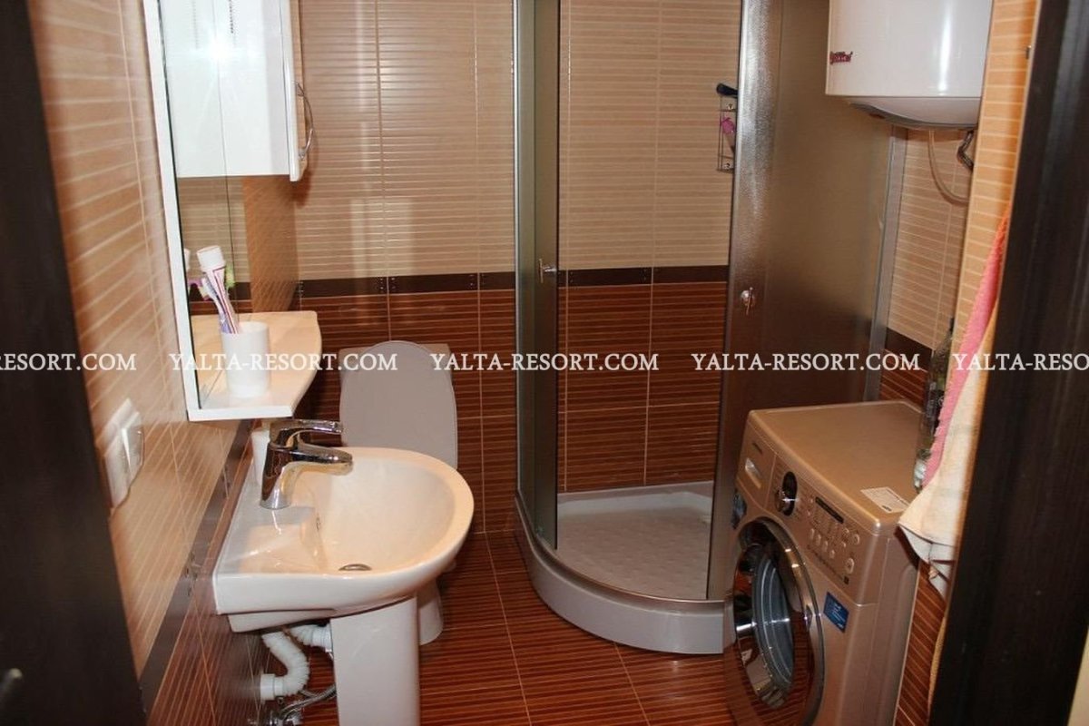 Ванные в хрущевках с душевыми кабинами