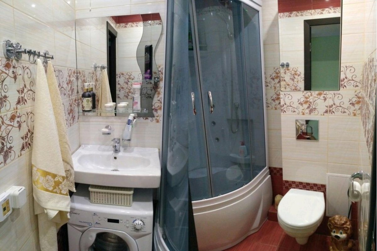 Ванная в хрущевке с душевой кабиной