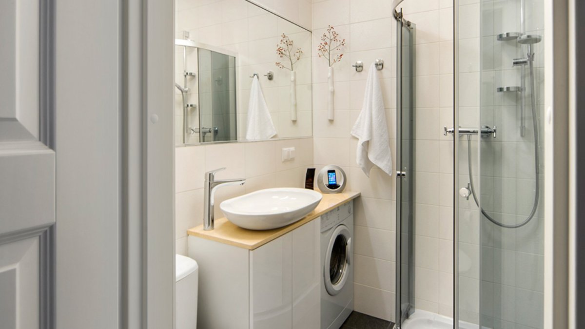 Санузел 4 кв м 2,5х1,5 с душевой кабиной