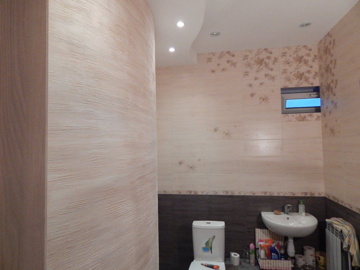 Декоративная штукатурка в туалете