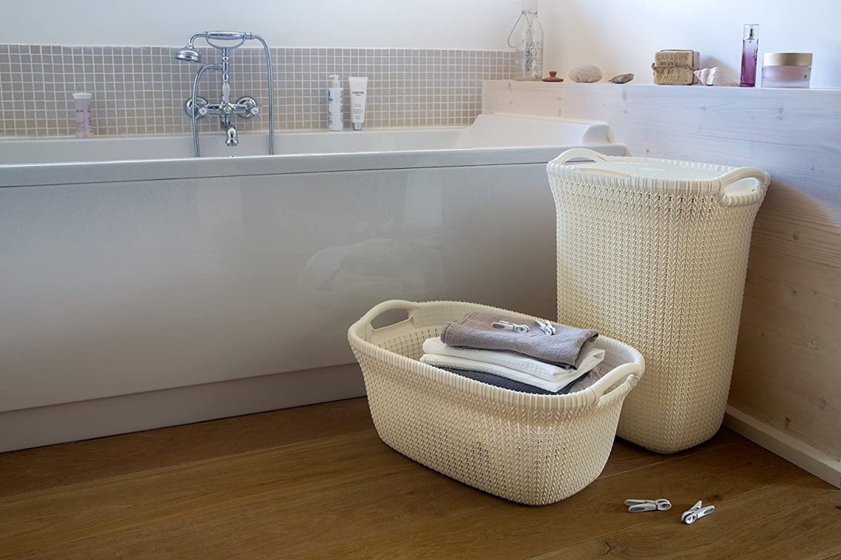 Корзинки в ванную комнату