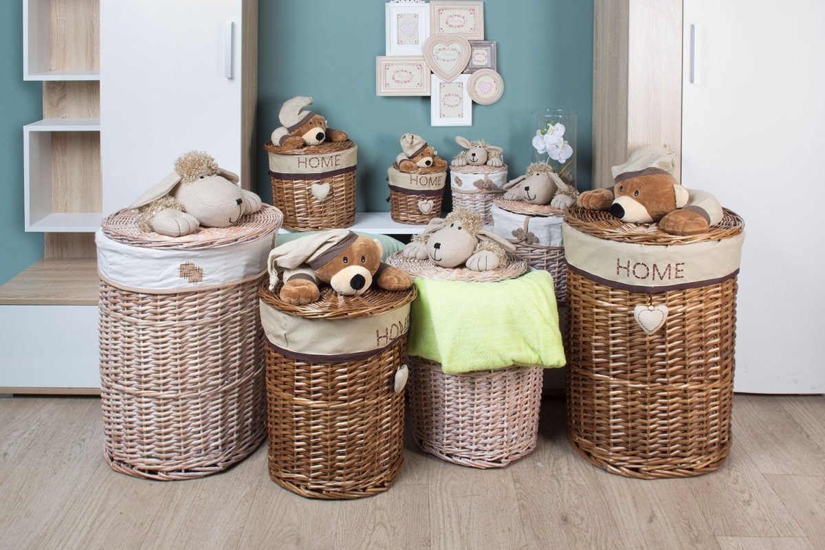 Пластмассовая корзина для белья