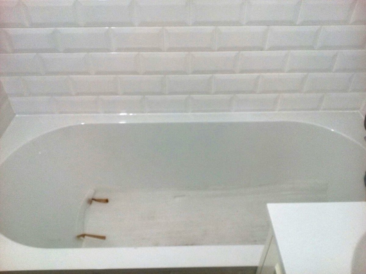 Ванная на подиуме