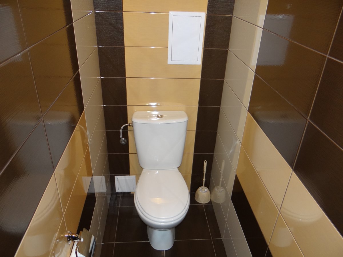 Отделка туалета пленкой