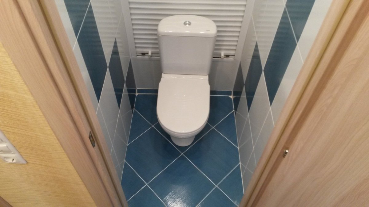 Отделка туалета плиткой