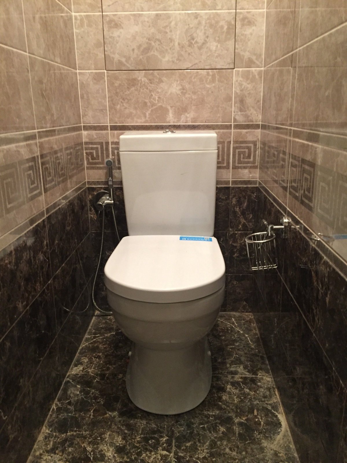 Санузел в девятиэтажном панельном доме короб