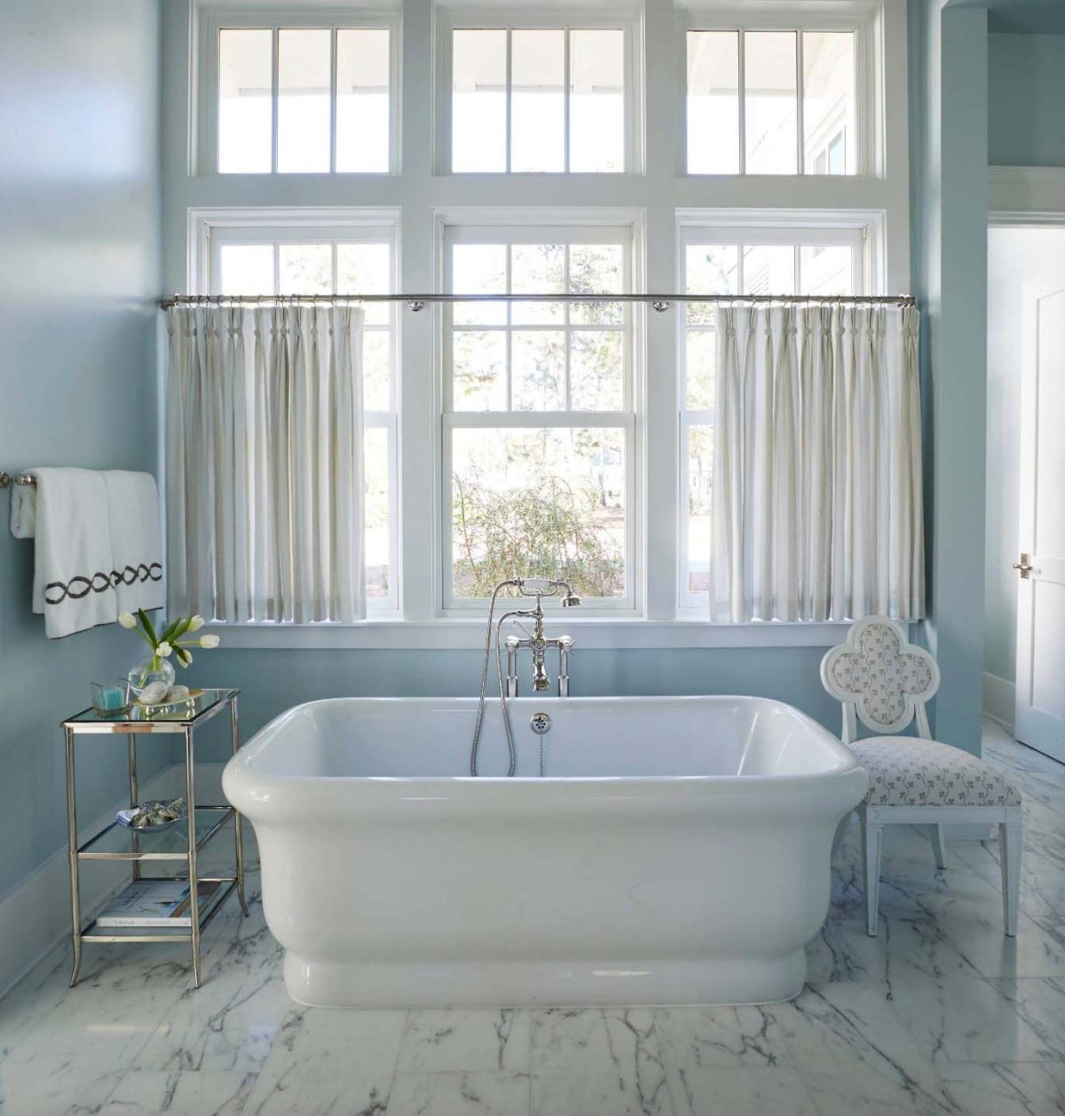 Окно в ванной