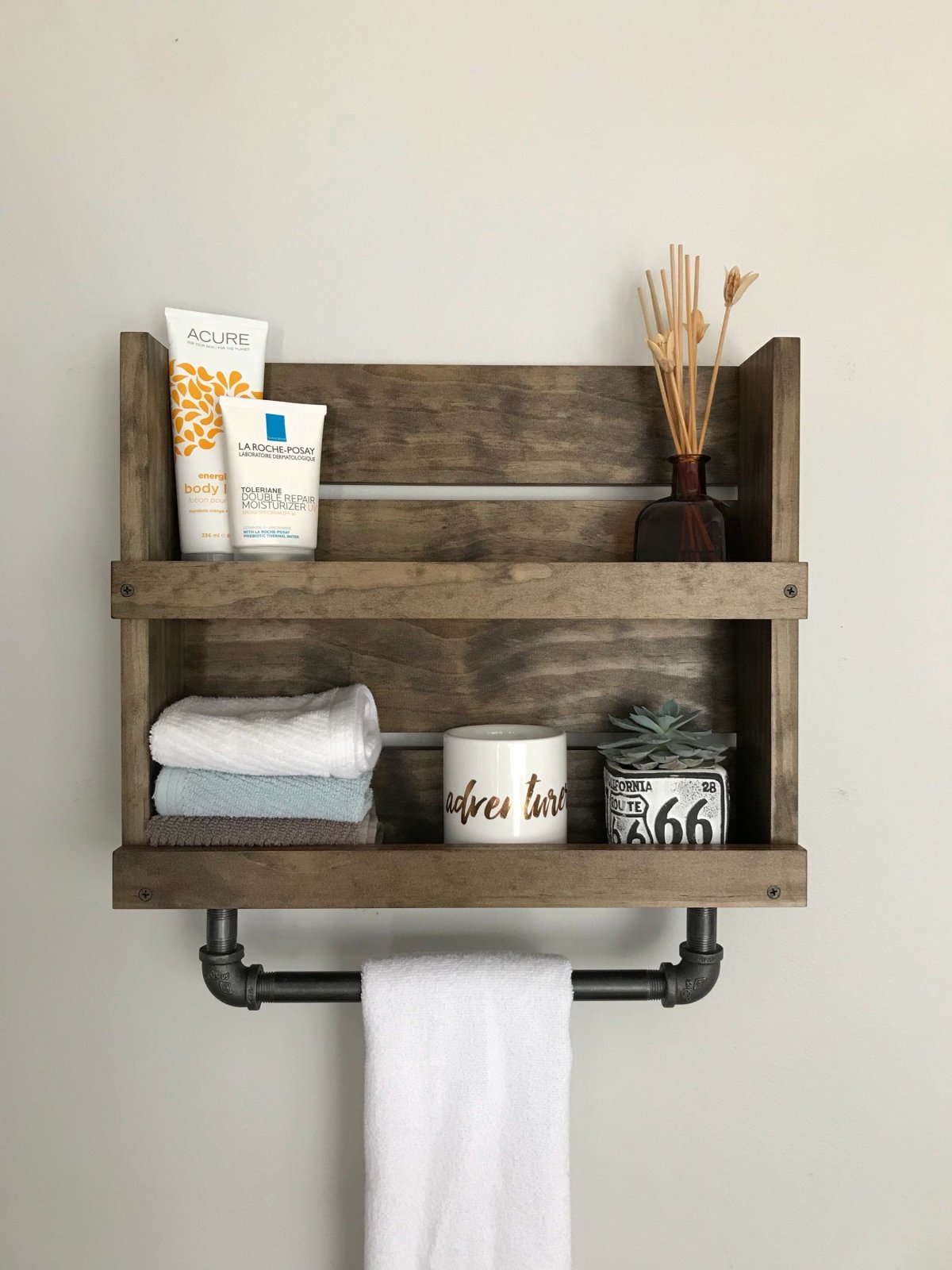 Полка для ванной в стиле лофт