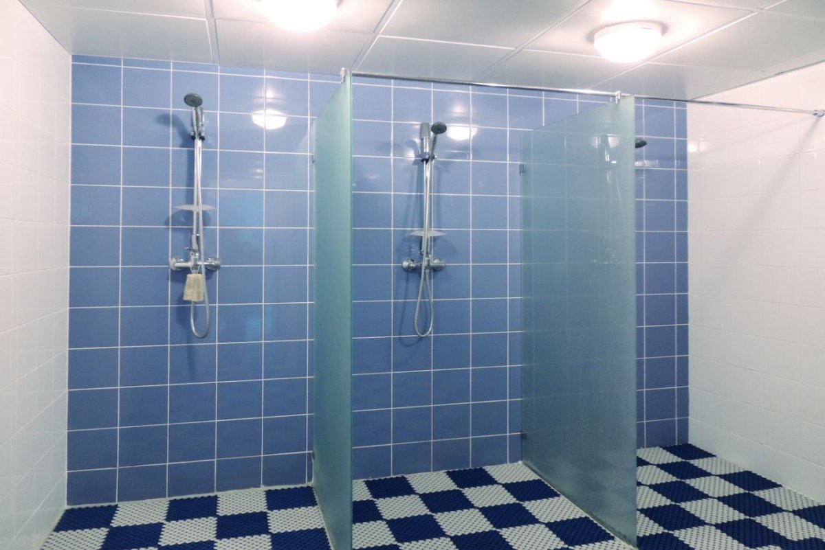 Сантехперегородки для душевых