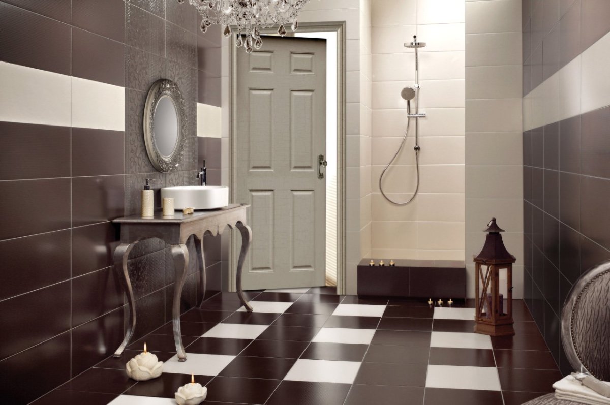 Окрашенная ванная комната