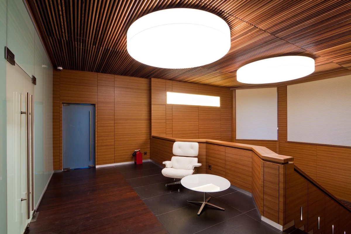 Потолок в ванной комнате в частном доме