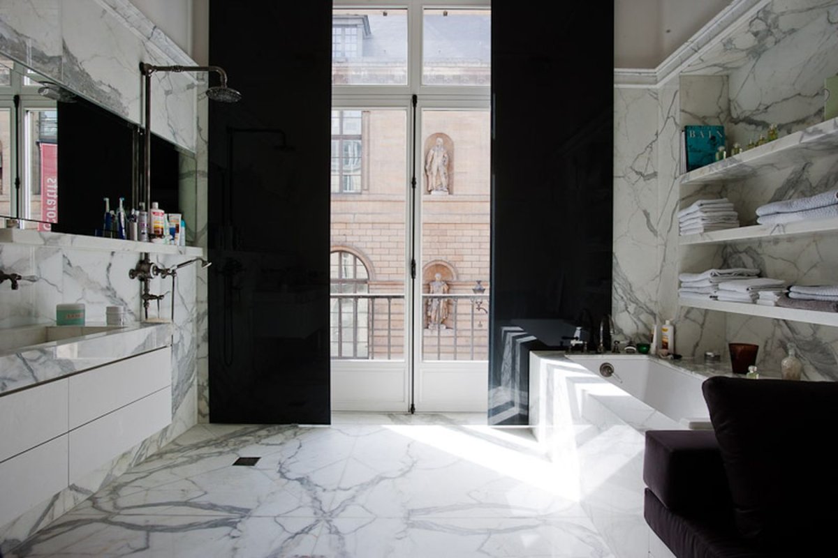 Парижский стиль в интерьере ванной комнаты