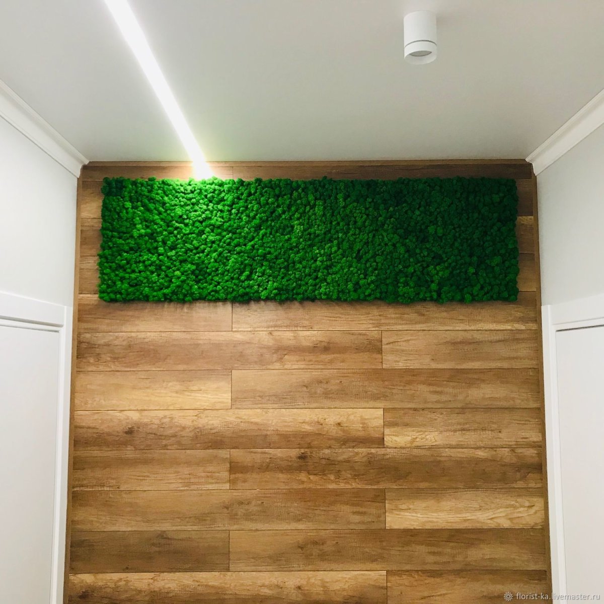 Зеркало в ванную с мхом