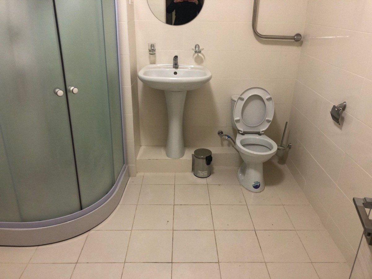 Интерьер комнаты в общежитии