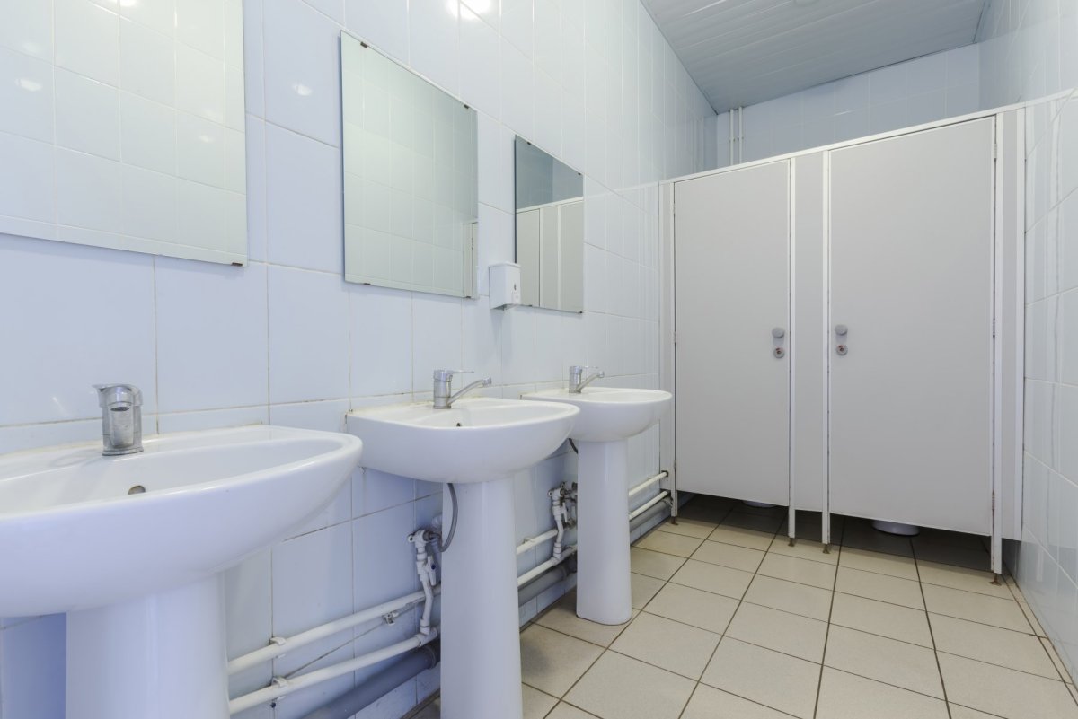 Хостел санузел