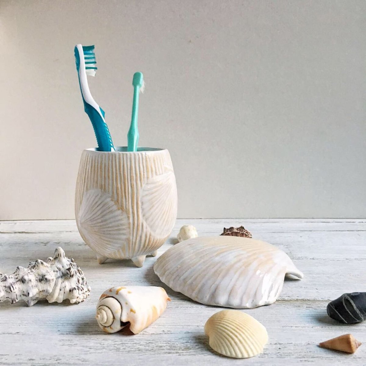 Ракушки в интерьере ванной