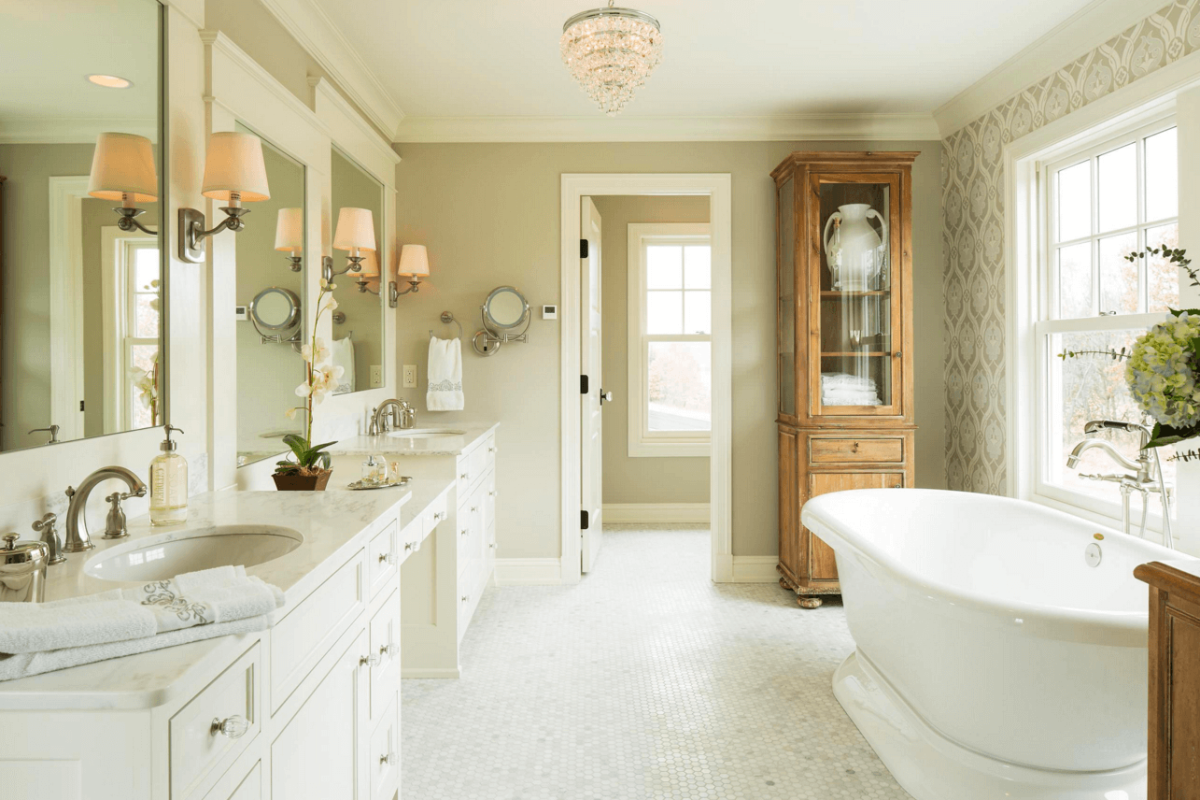 Яркая ванная комната