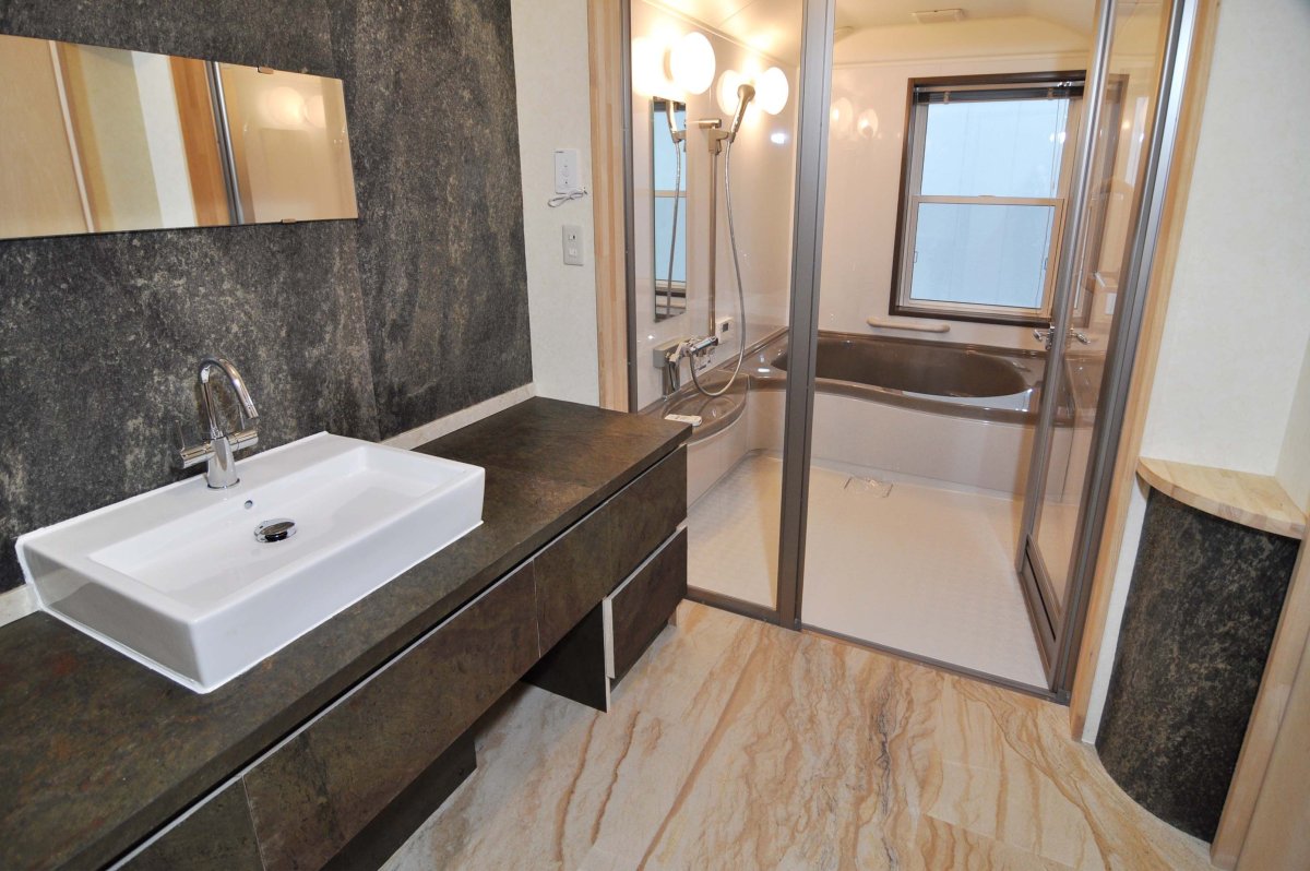 Каменный шпон Slate Lite в интерьере