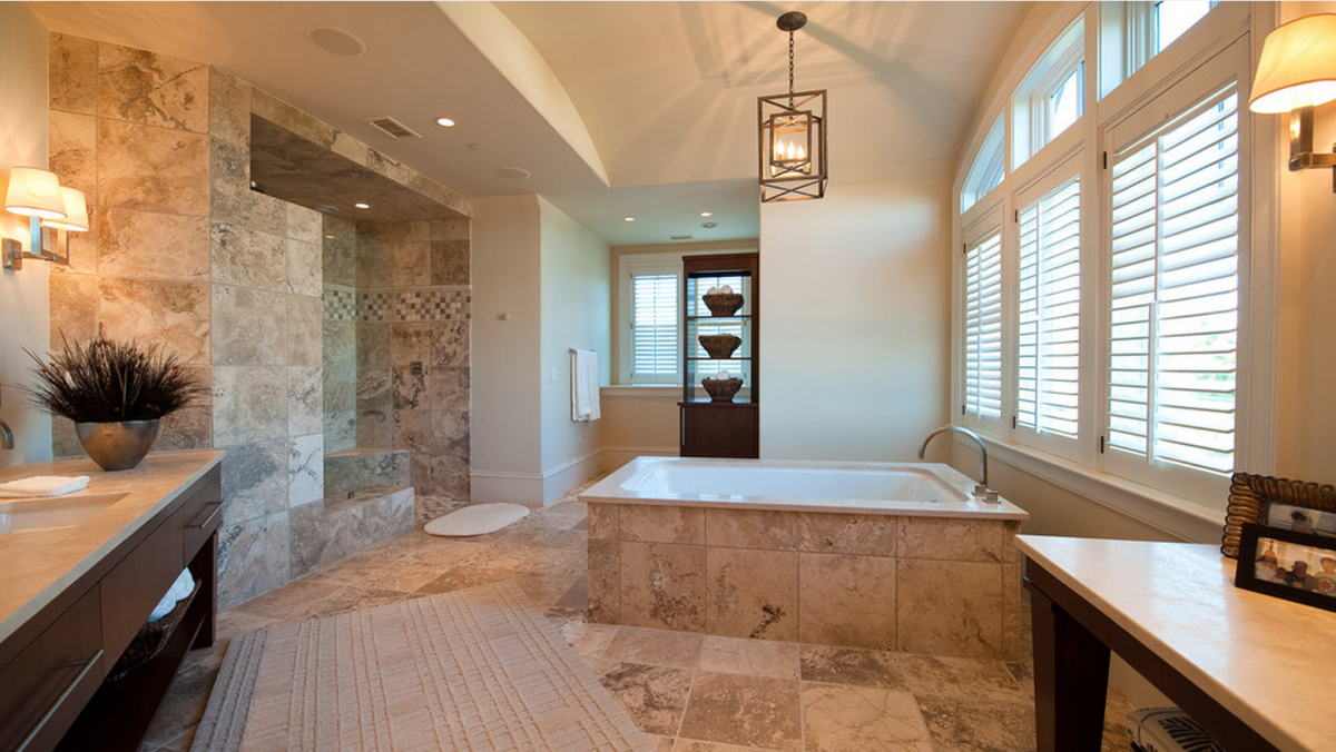 Стены из травертина