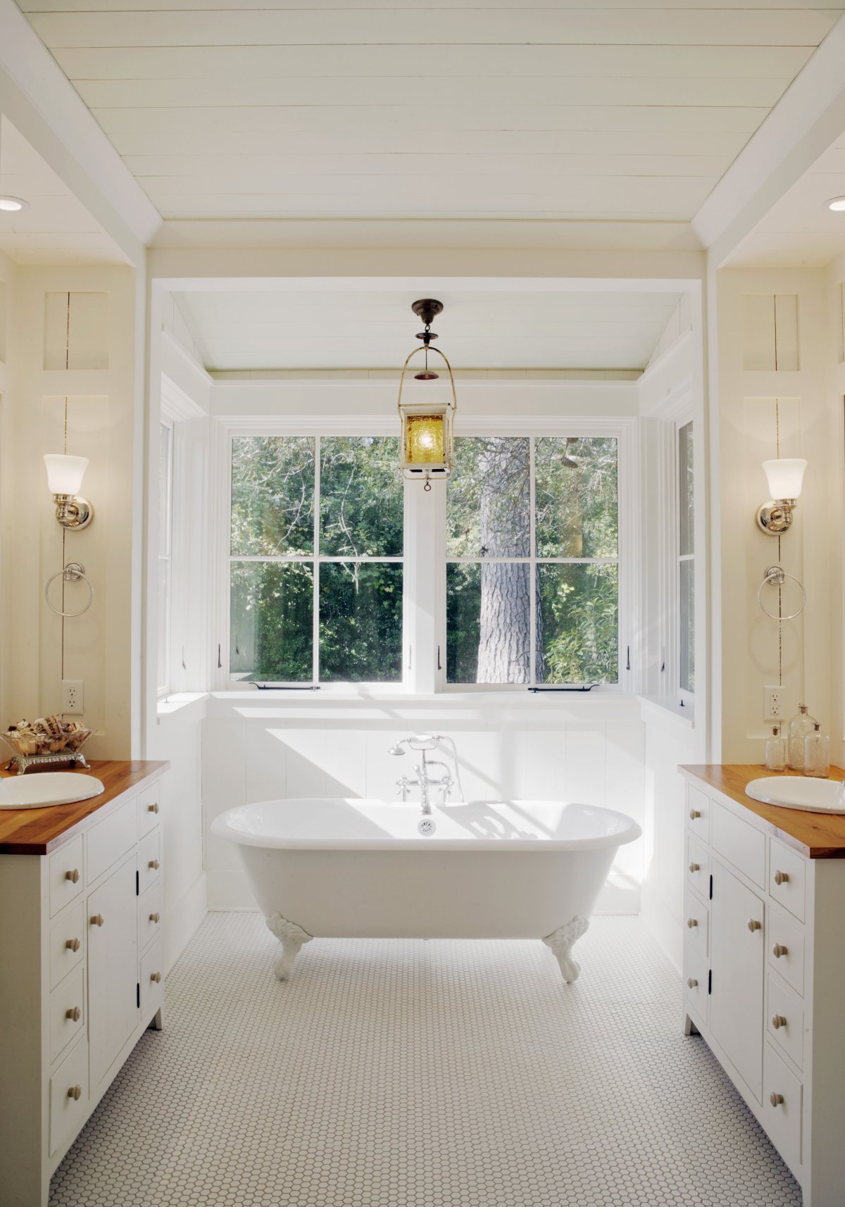 Отдельностоящая ванна Неоклассика