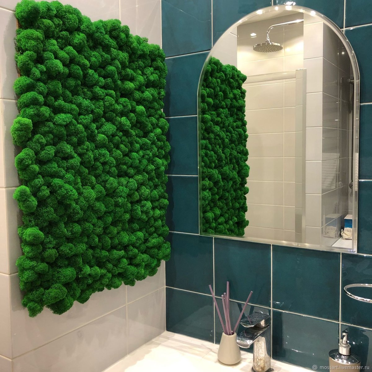 Стабилизированный мох в ванной