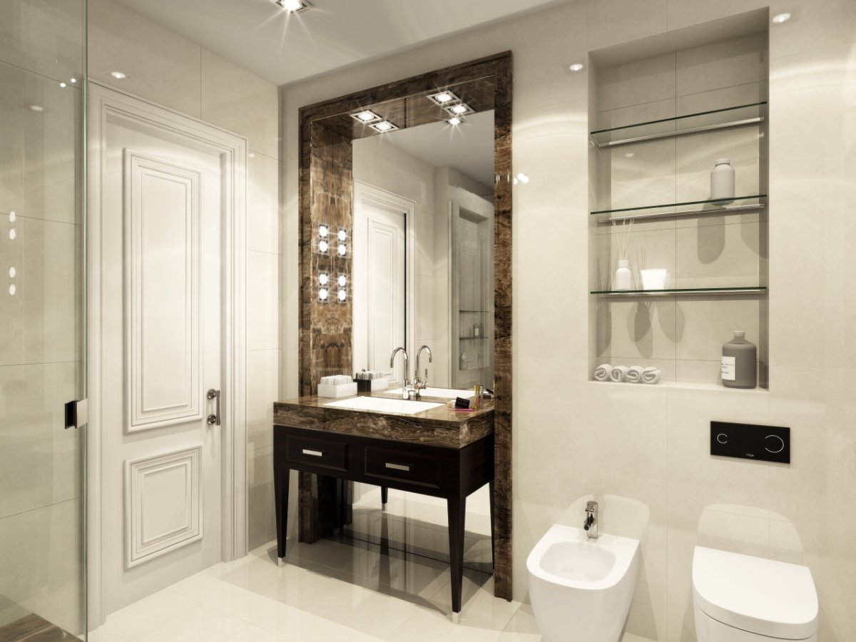 Гостевой санузел с большим зеркалом