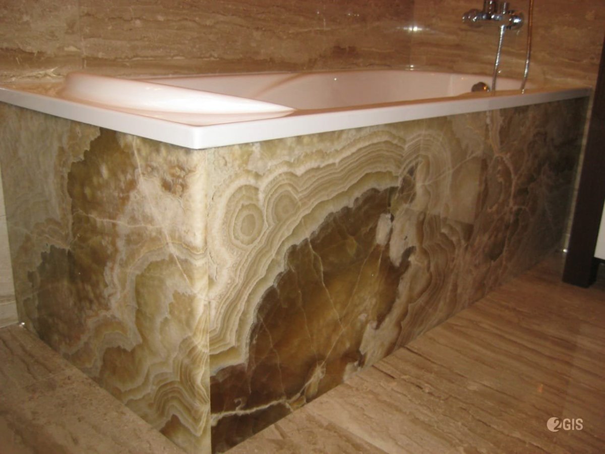 Ванные комнаты Отделанные натуральным камнем