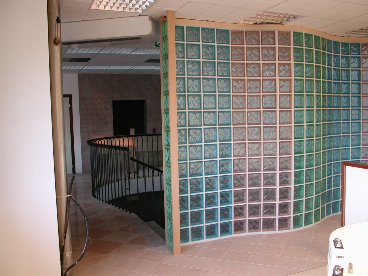 Стеклоблоки для перегородок