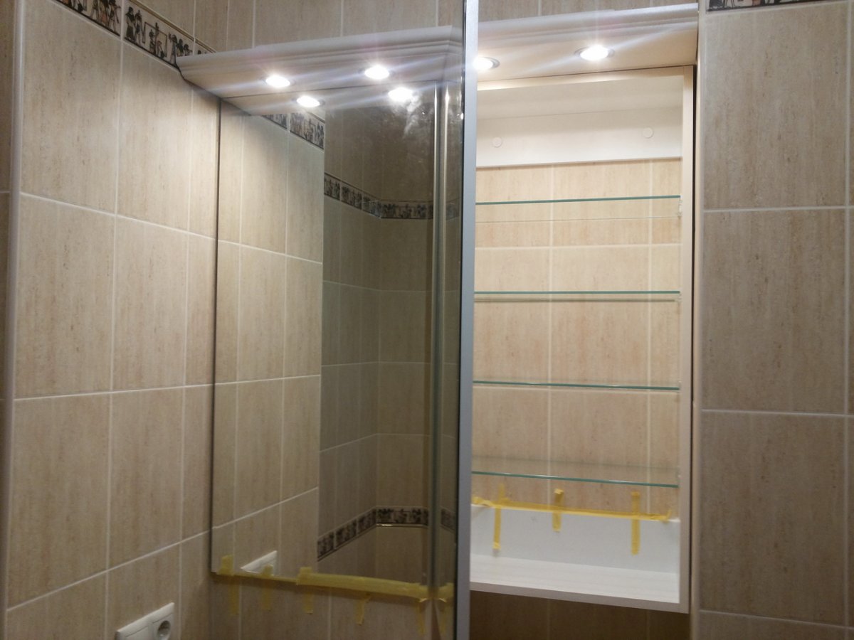 Лючок под керамогранит 40 на 80