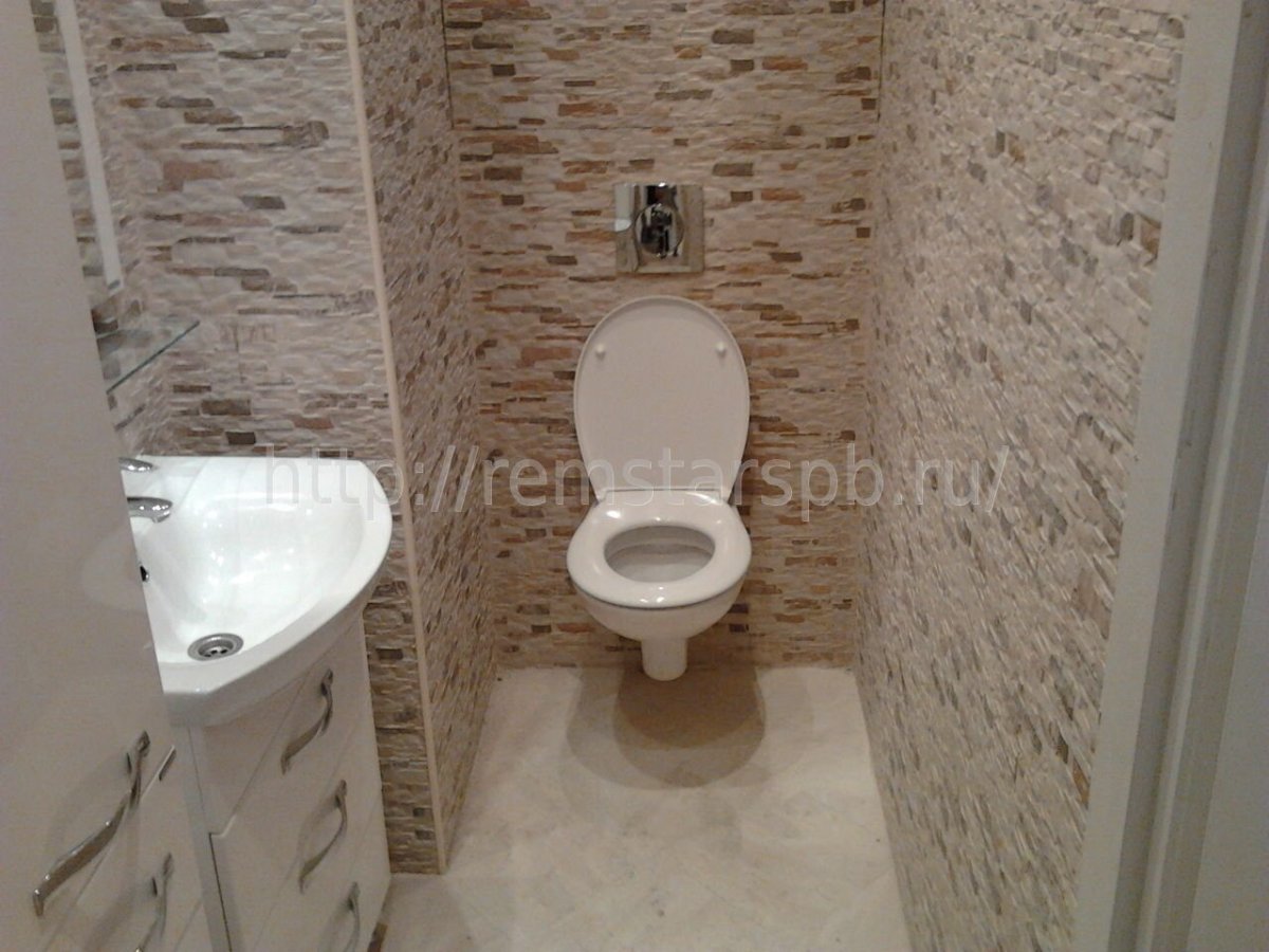 Мозаичная штукатурка в ванной