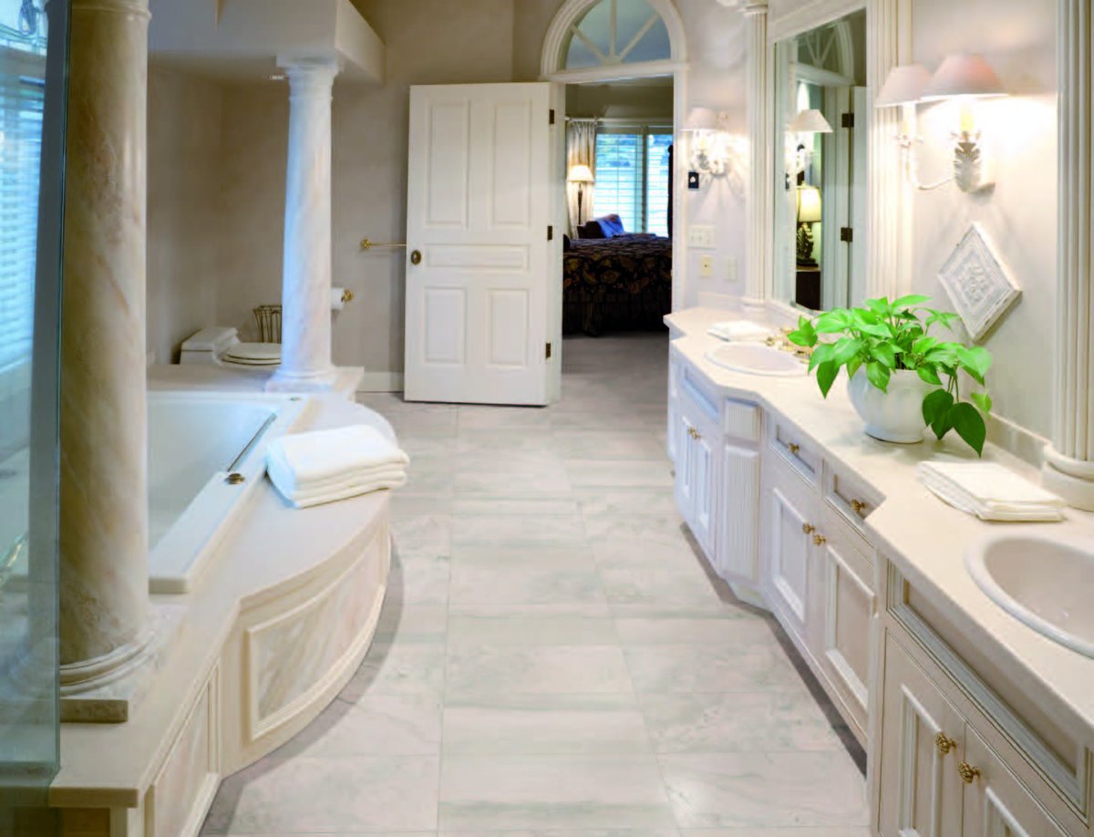 Ванна в бежевом цвете