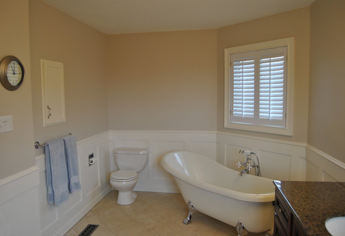 Настенная роспись в ванной