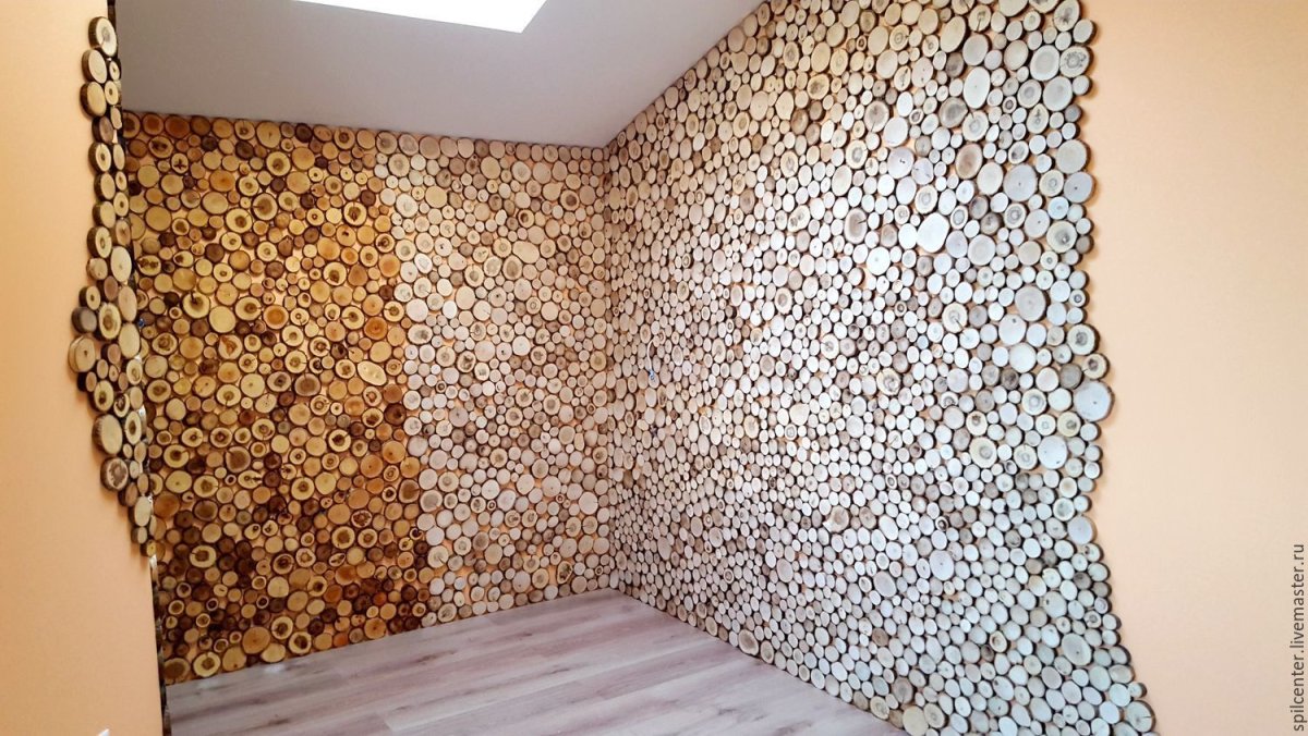 Отделка стен деревянными спилами