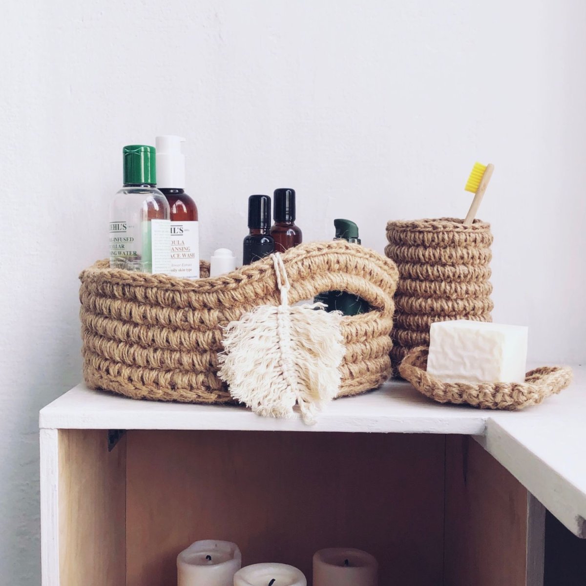 Вязаные корзинки в интерьере